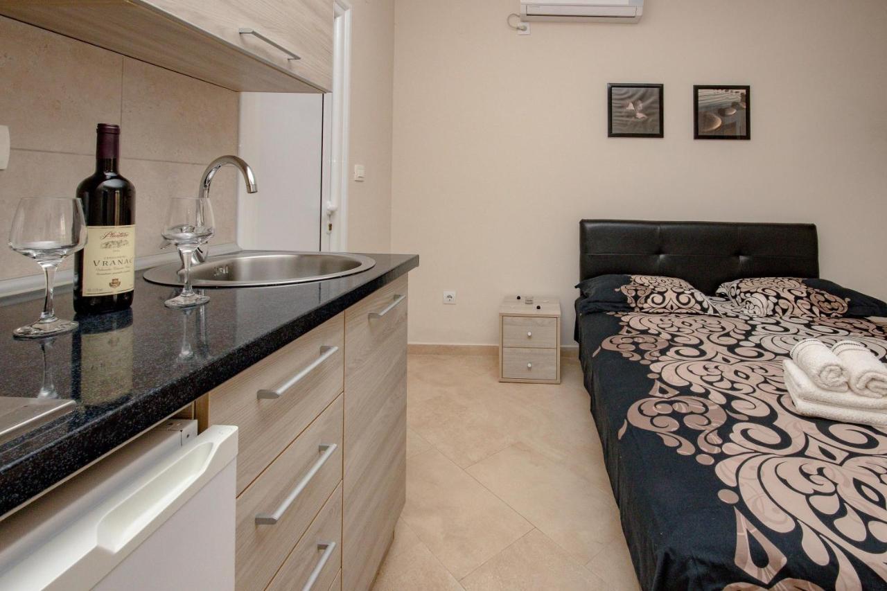 Apartments Piano Utjeha Kültér fotó