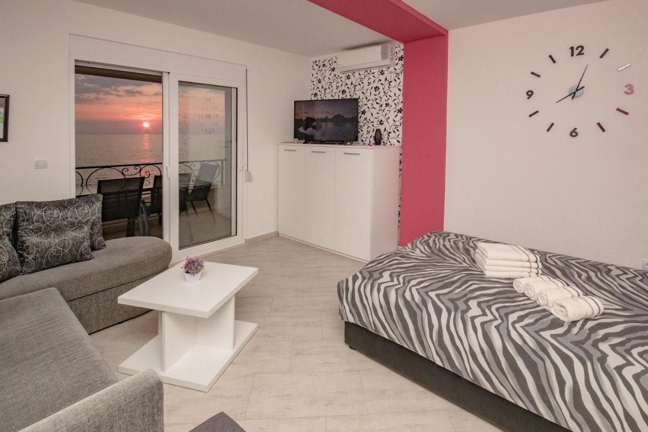Apartments Piano Utjeha Kültér fotó