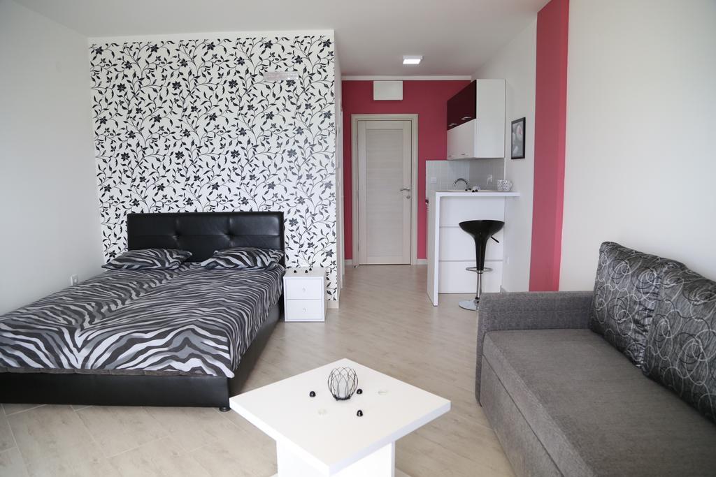 Apartments Piano Utjeha Szoba fotó