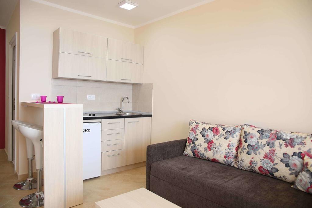 Apartments Piano Utjeha Szoba fotó